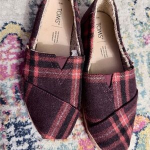 TOMS Red and Brown Checkered Slip-Ons